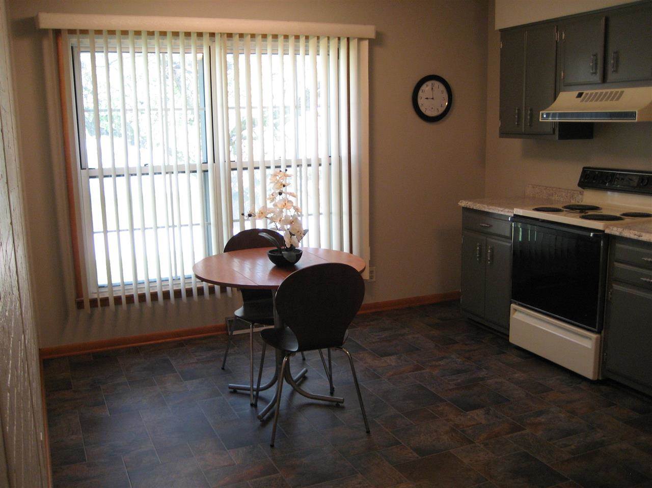 4167 E Casey St, Vincennes, IN 47591 photo 7