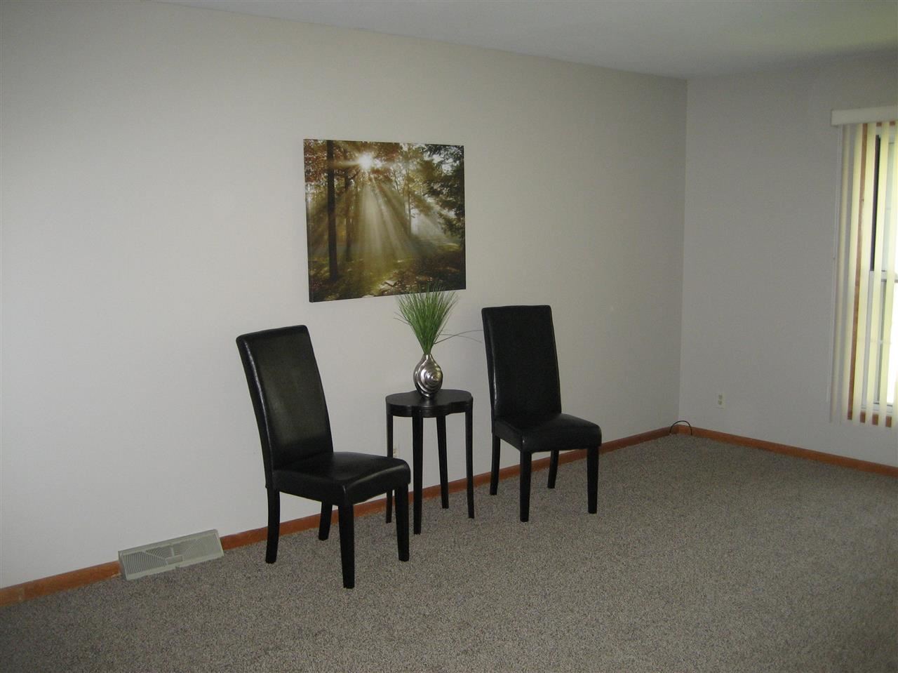 4167 E Casey St, Vincennes, IN 47591 photo 5