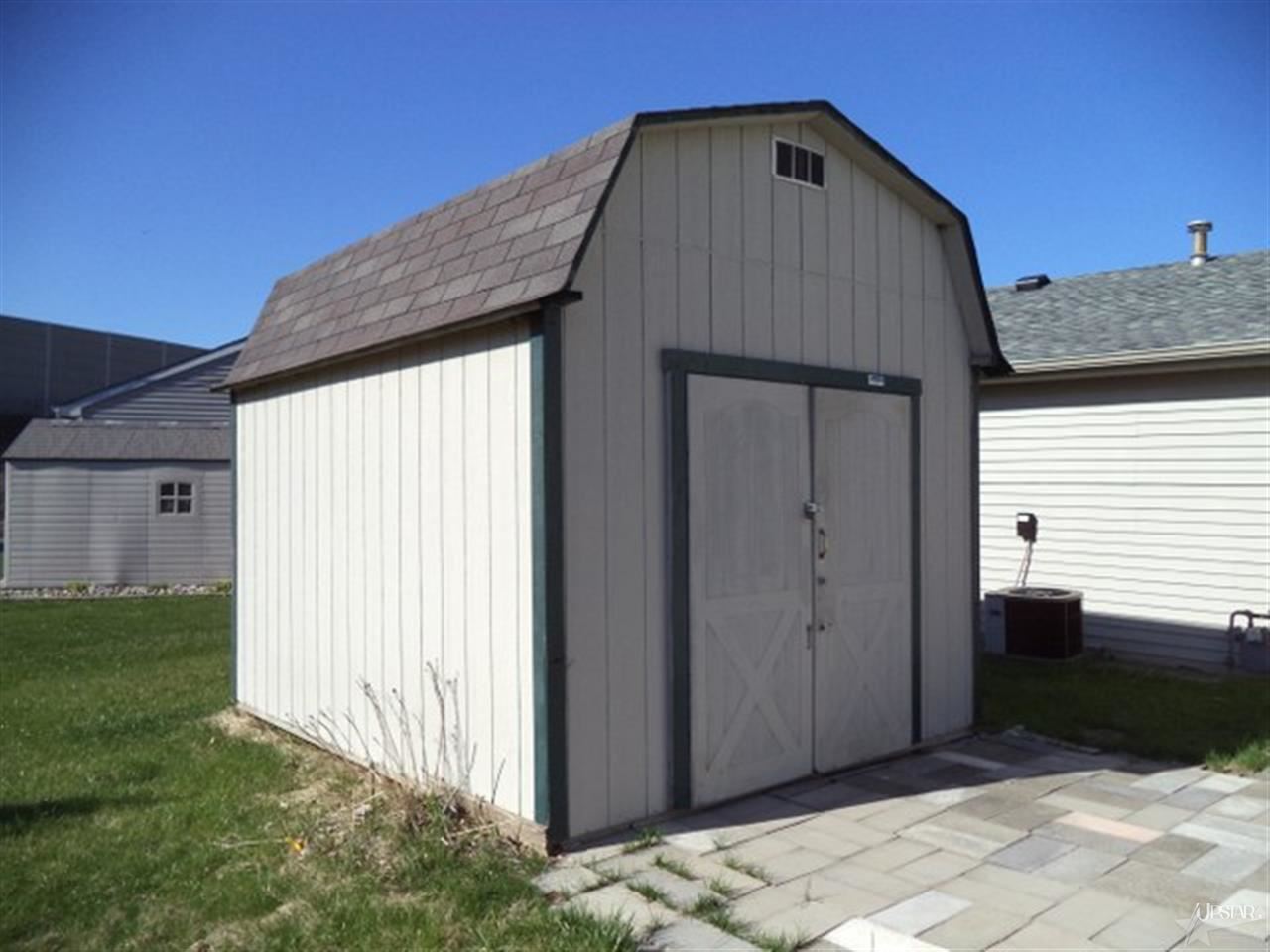 504 Wolverton Dr, Fort Wayne, IN 46825 photo 14