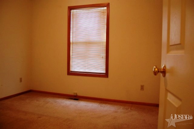 504 Wolverton Dr, Fort Wayne, IN 46825 photo 7
