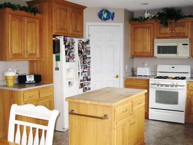 109 Billings Ct, Fremont, IN 46737 photo 14