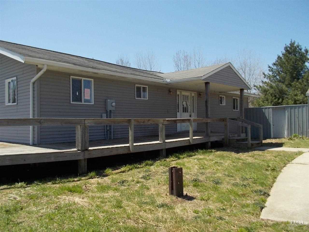 9705 N 1000 E, Kendallville, IN 46755 photo 3