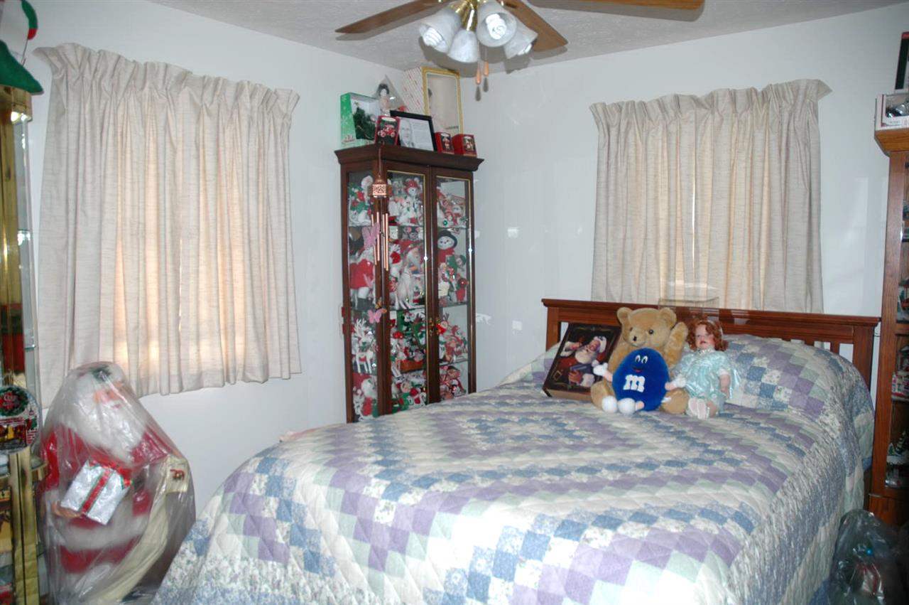 1031 E Second Ave, Jasper, IN 47546 photo 10