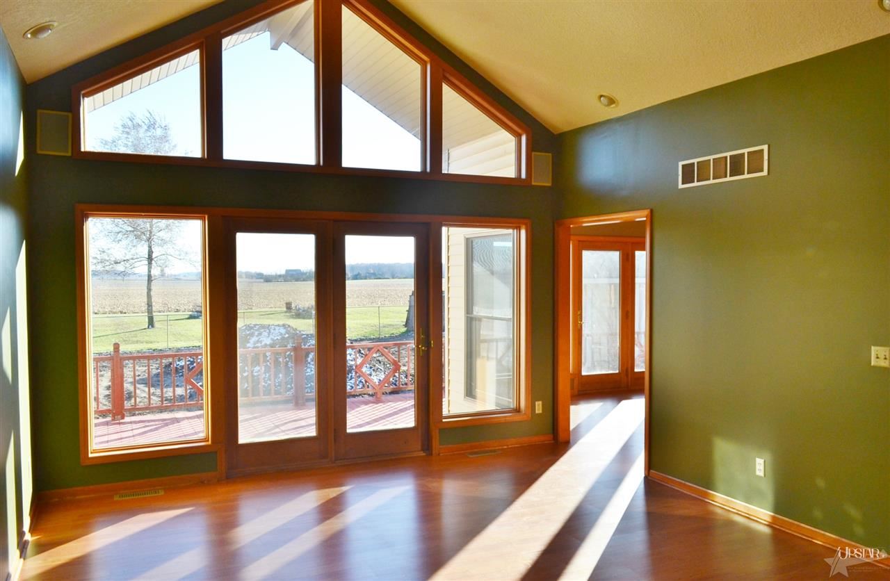 1576 E 950 N, Ossian, IN 46777 photo 6