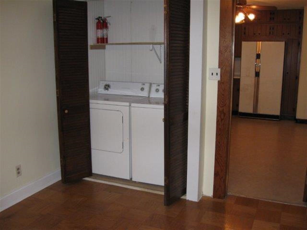 408 W Dodds St, Bloomington, IN 47403 photo 7
