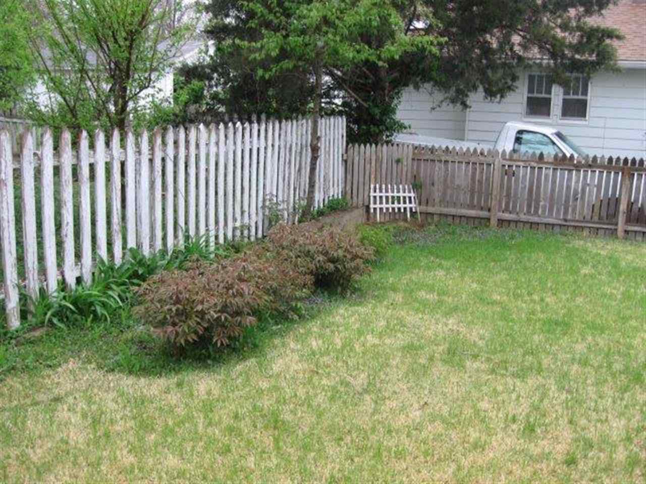 408 W Dodds St, Bloomington, IN 47403 photo 5