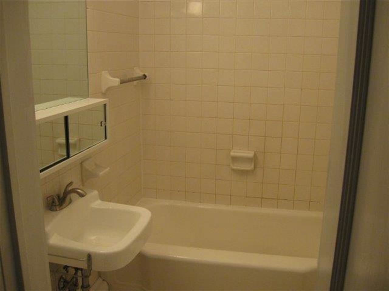 408 W Dodds St, Bloomington, IN 47403 photo 12