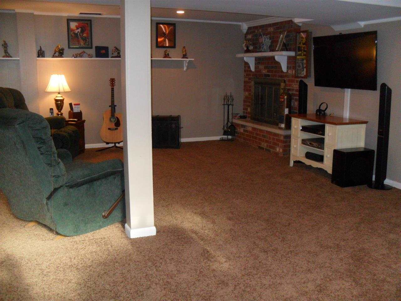 1404 Continental Dr, Evansville, IN 47715 photo 22