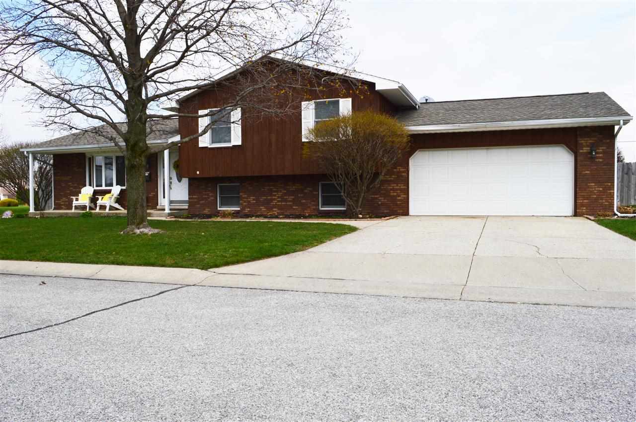 151 Meadow Lark Ln, Bremen, IN 46506 photo 1