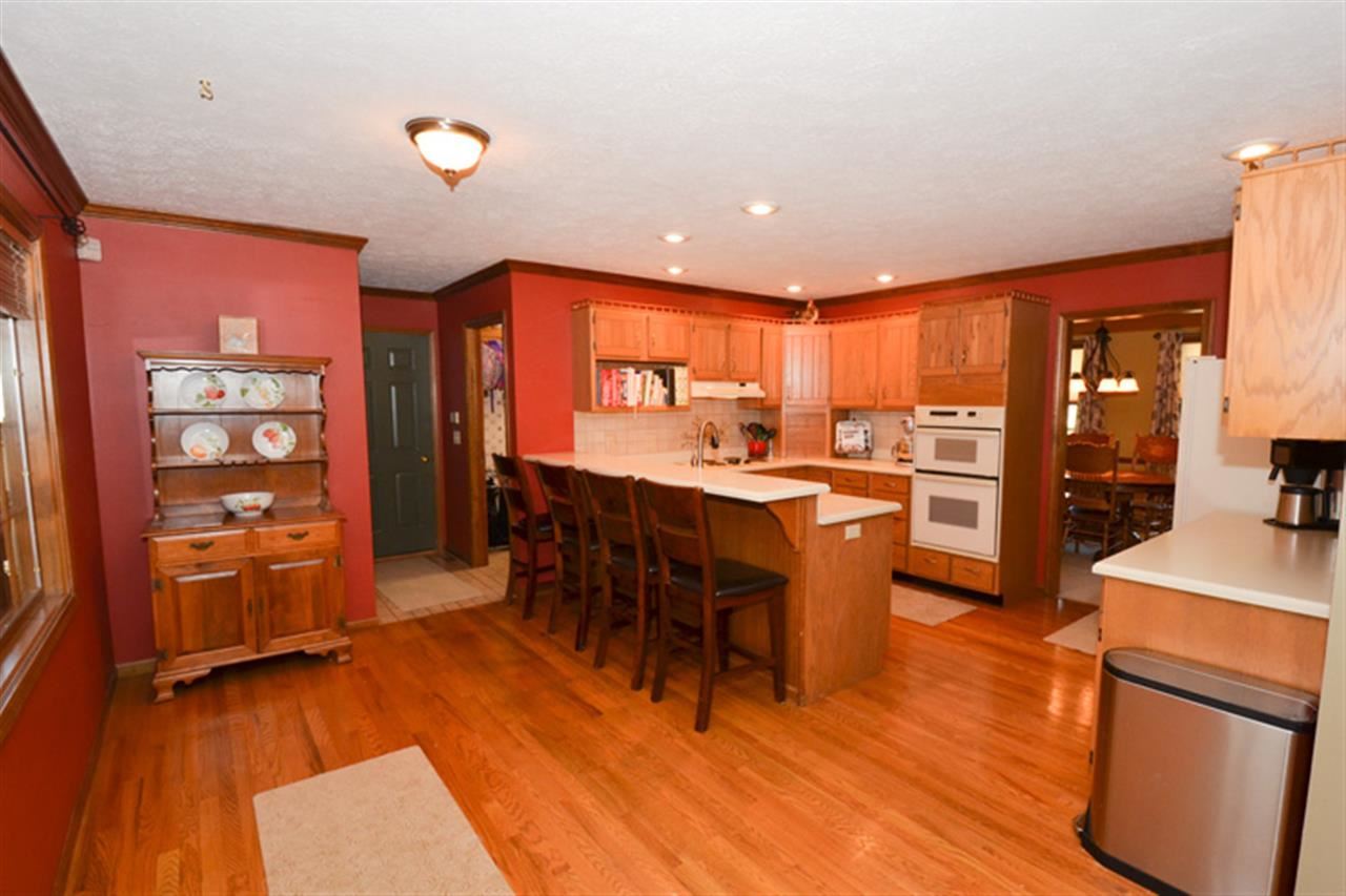 17730 Fall Creek Dr, Granger, IN 46530 photo 3