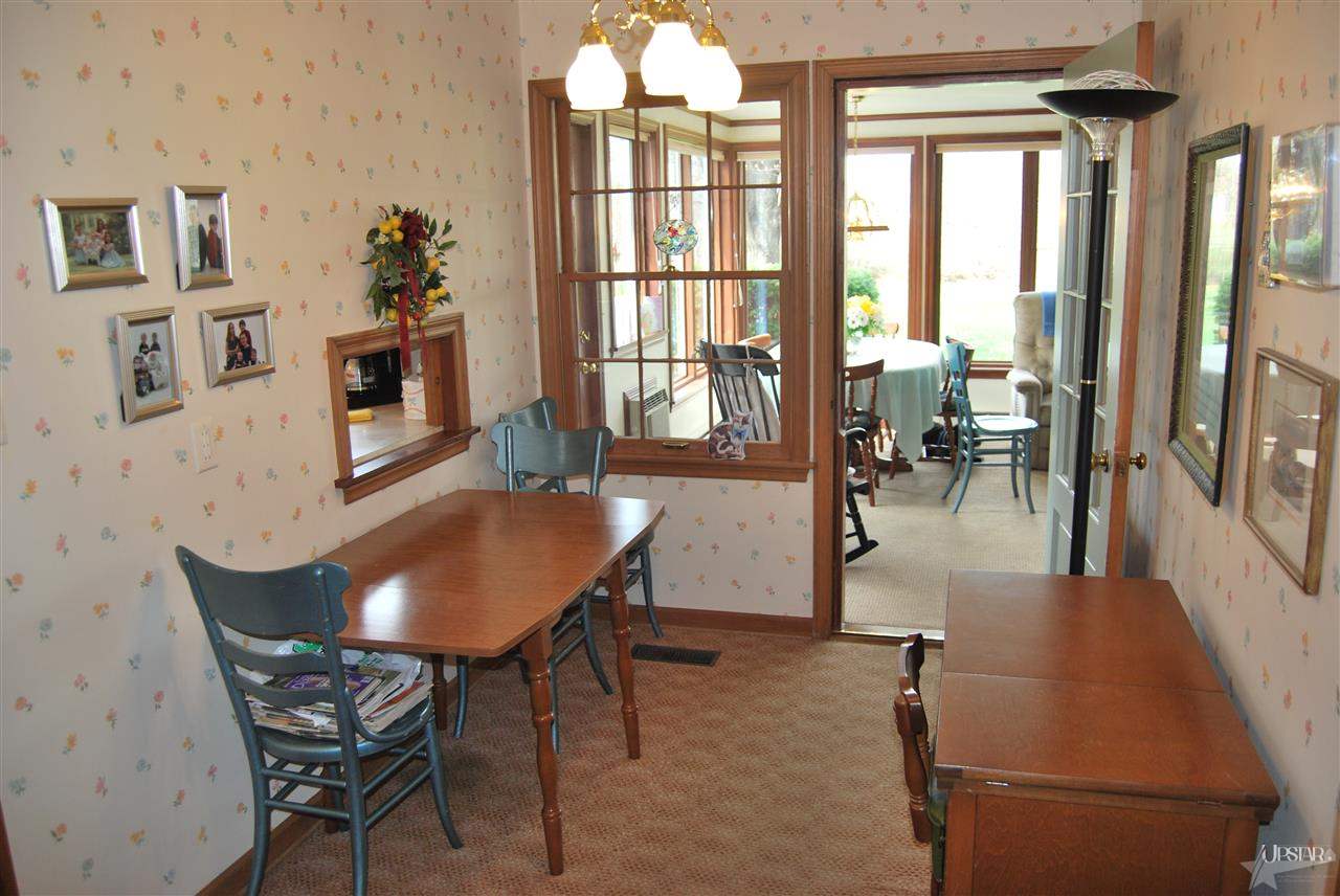2806 Smith Rd, Fort Wayne, IN 46804 photo 8