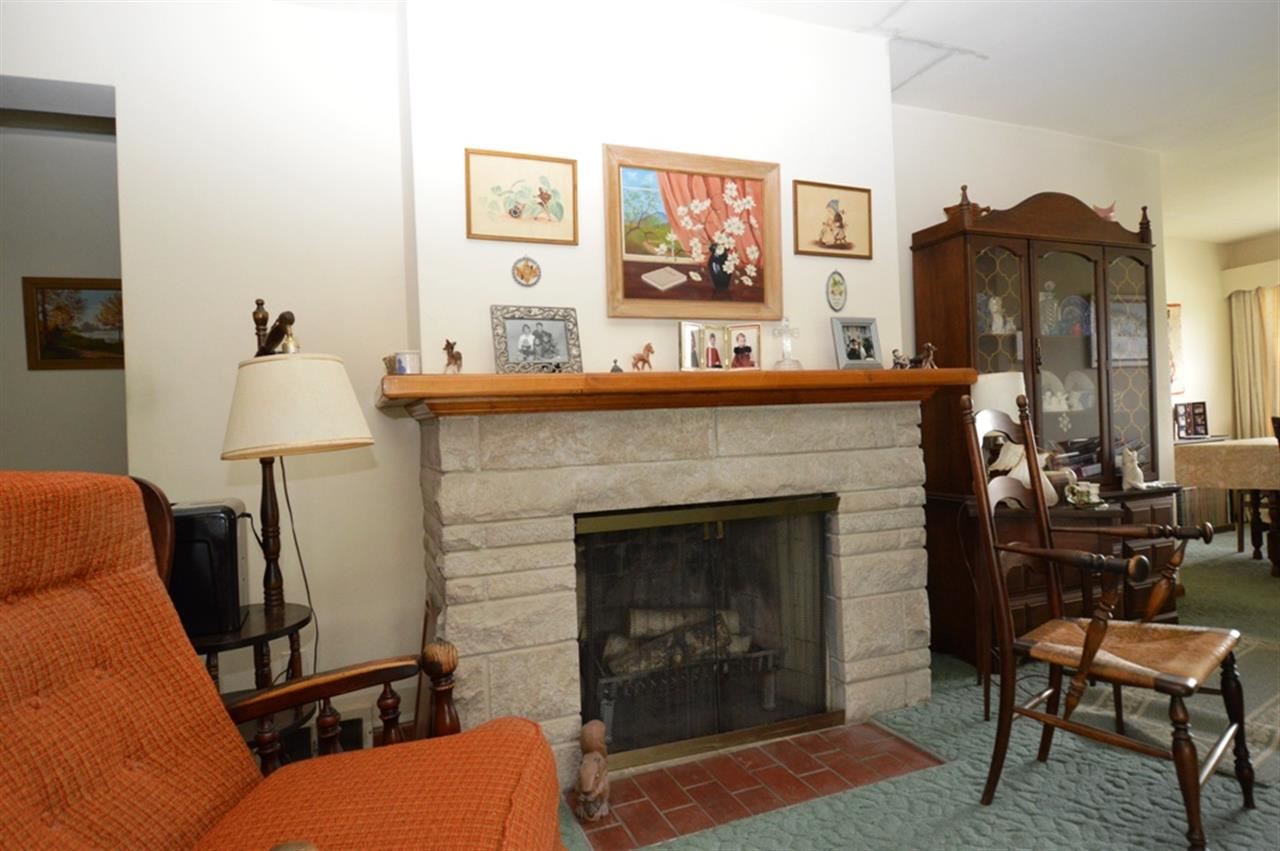 715 E Green St, Frankfort, IN 46041 photo 4