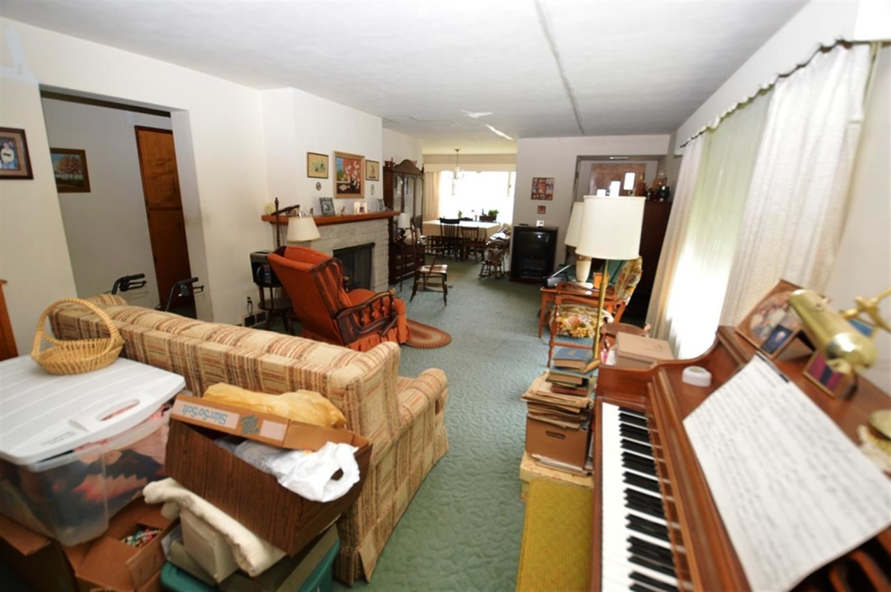 715 E Green St, Frankfort, IN 46041 photo 3