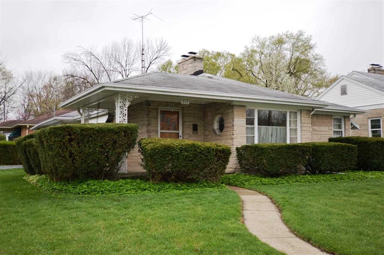 715 E Green St, Frankfort, IN 46041 photo 1