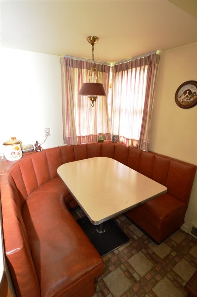 715 E Green St, Frankfort, IN 46041 photo 10