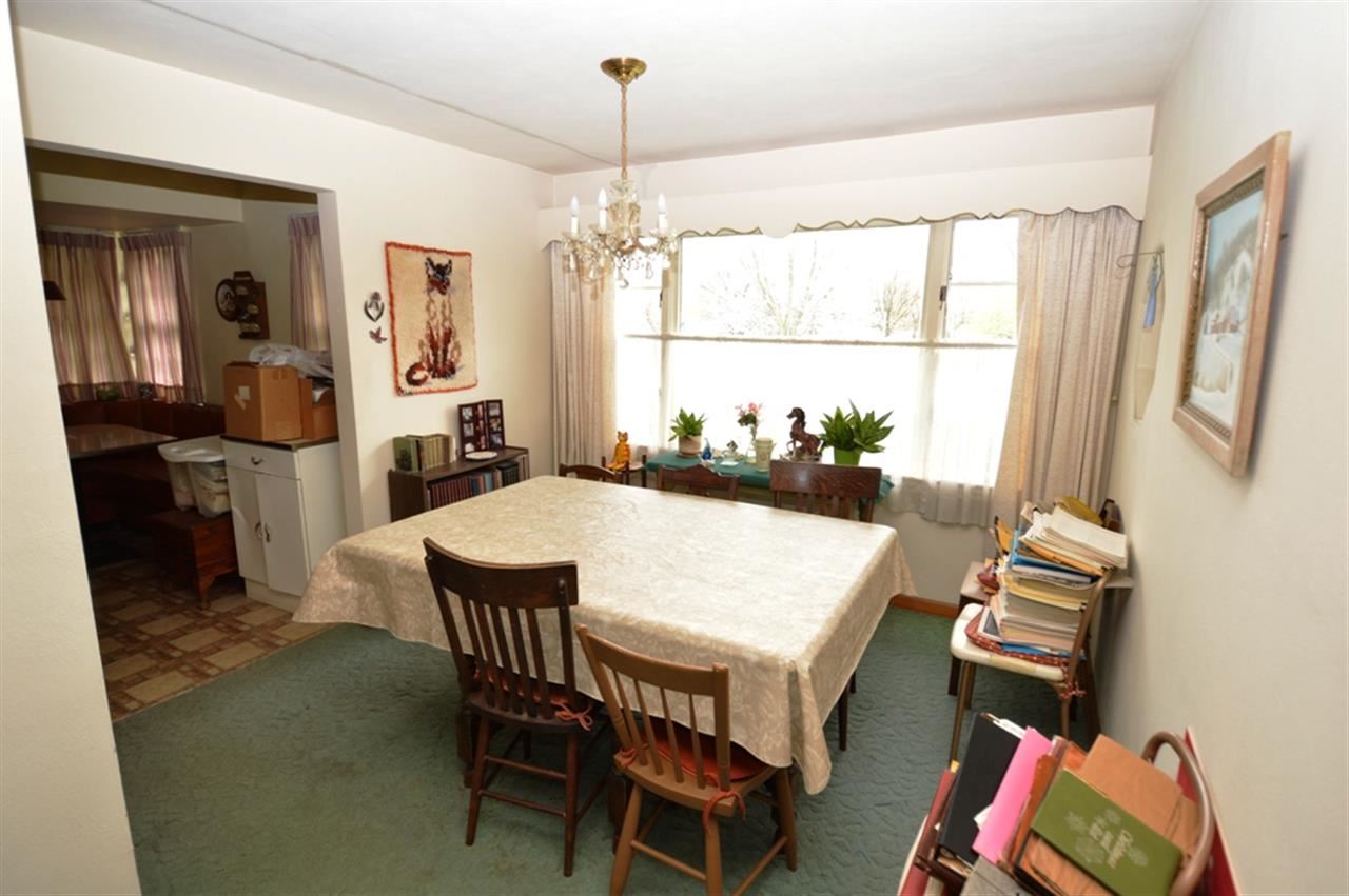 715 E Green St, Frankfort, IN 46041 photo 5
