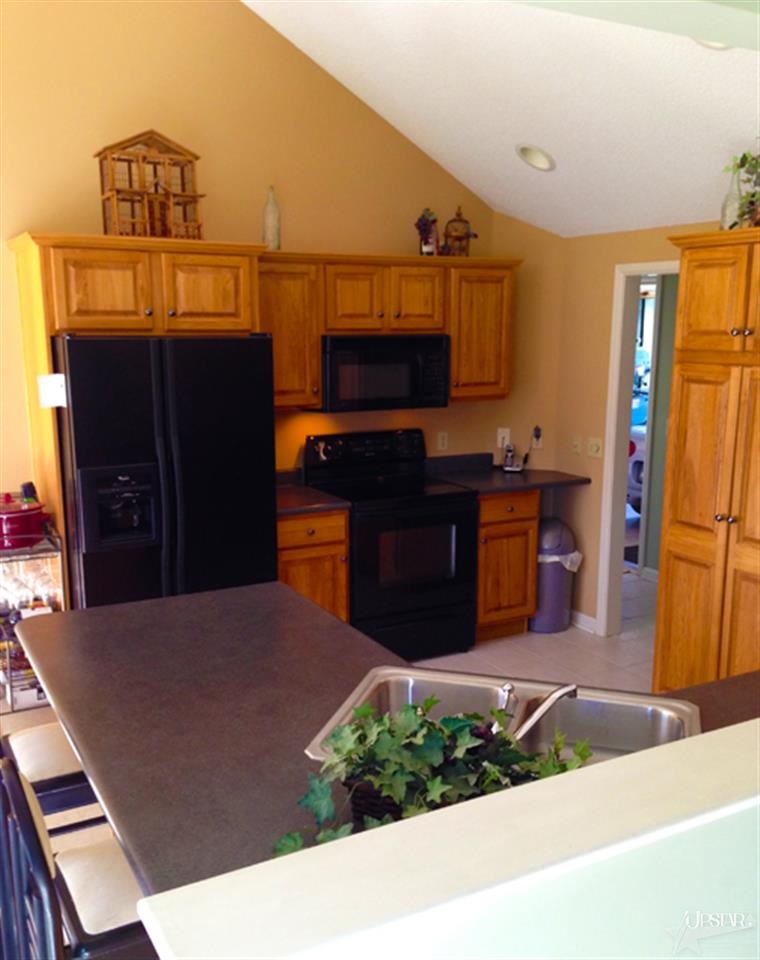 1906 Kimberlite Pl, Fort Wayne, IN 46804 photo 4