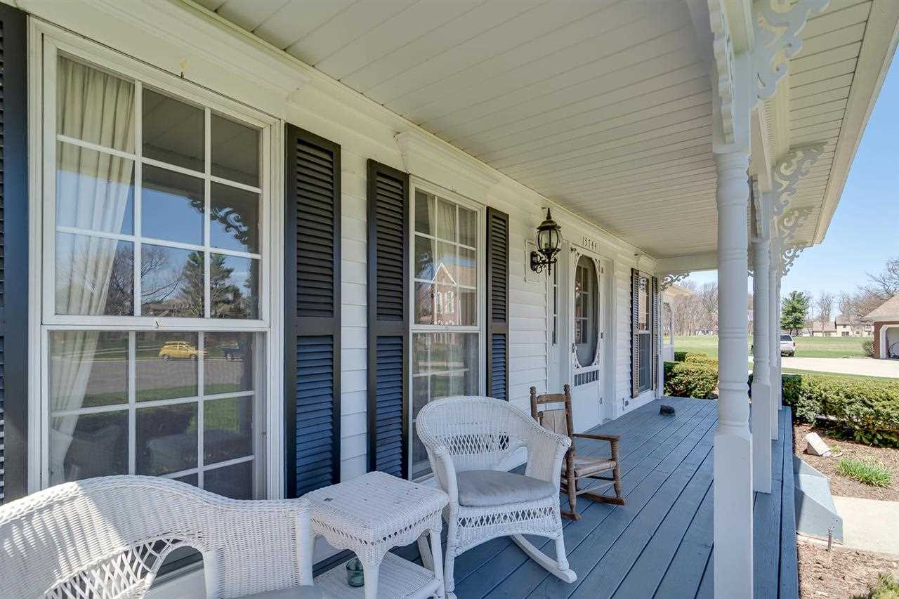 15744 Fieldcrest, Granger, IN 46530 photo 2