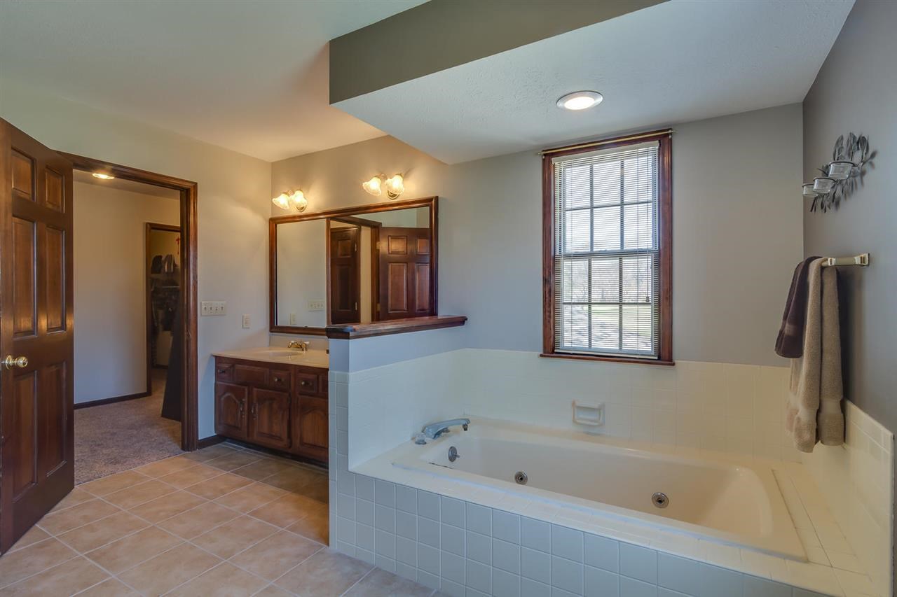 15744 Fieldcrest, Granger, IN 46530 photo 20