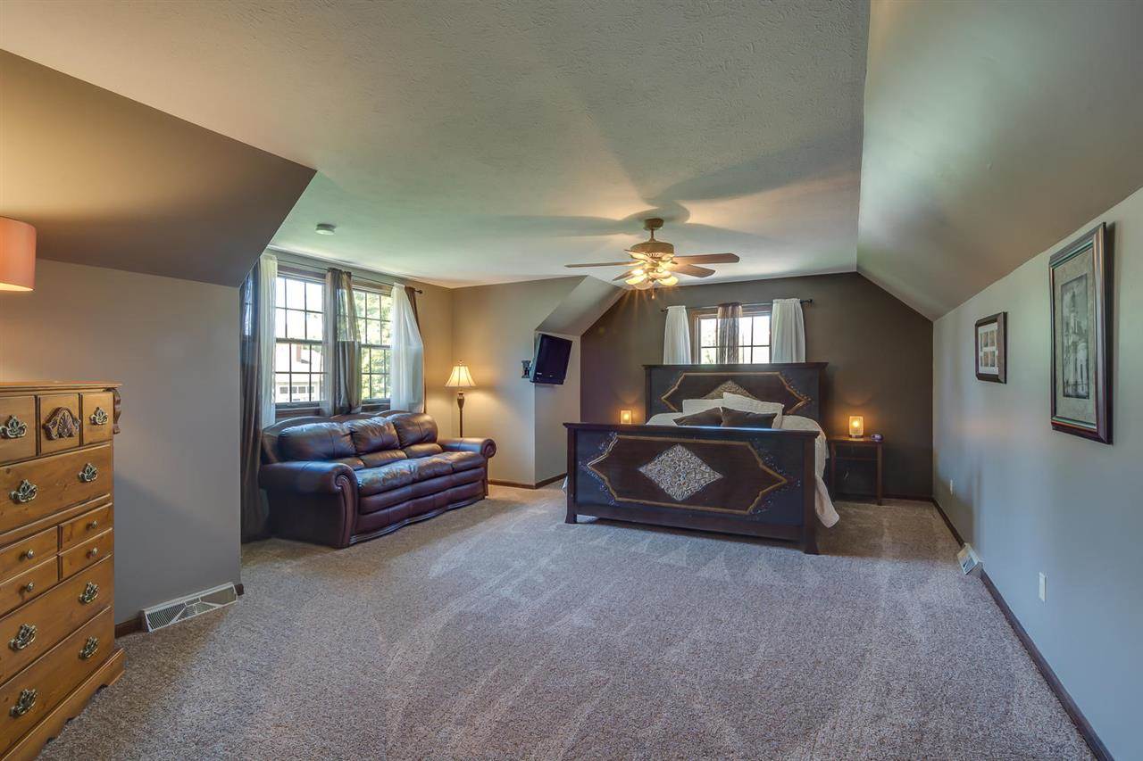 15744 Fieldcrest, Granger, IN 46530 photo 17
