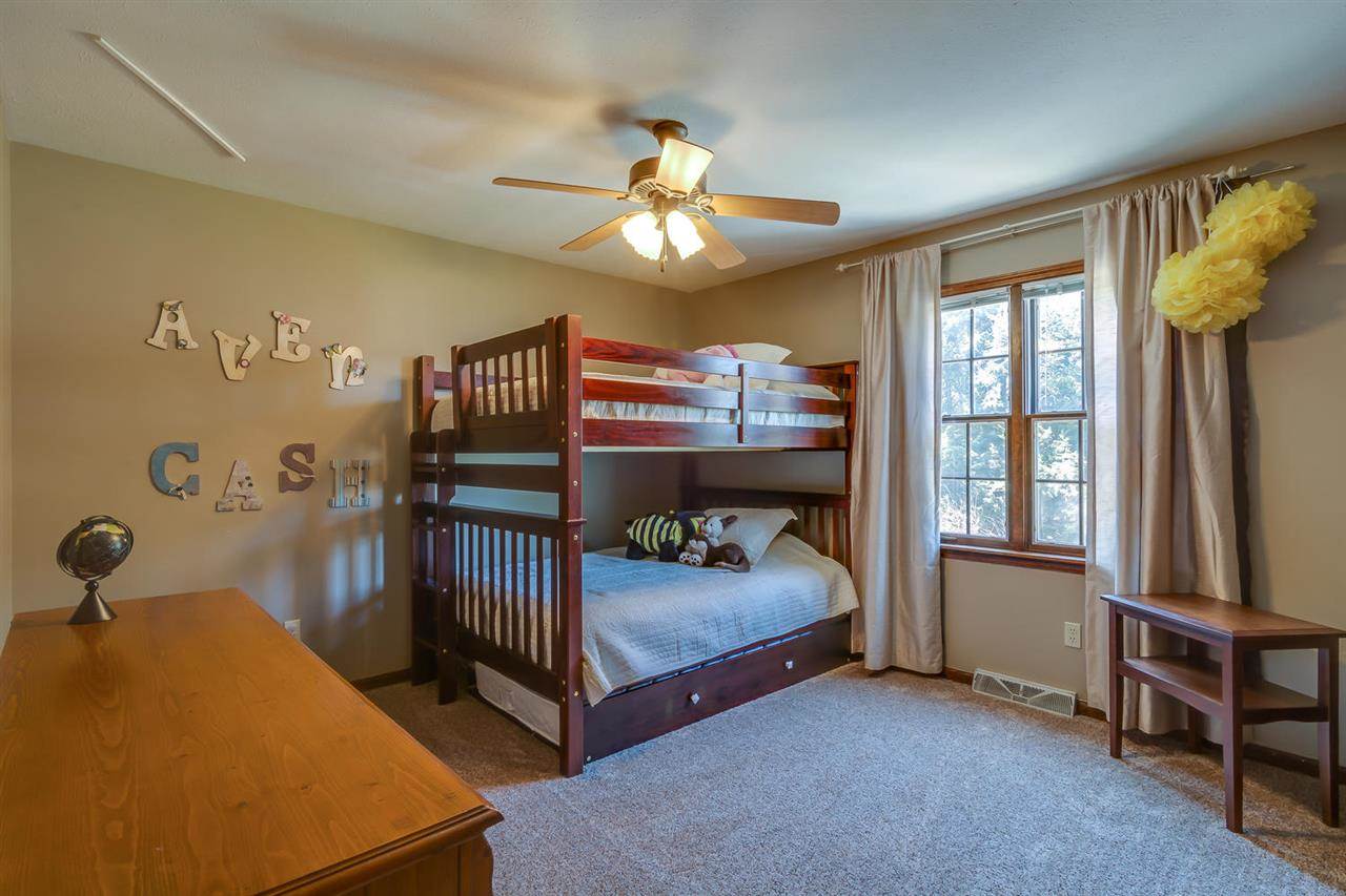 15744 Fieldcrest, Granger, IN 46530 photo 22