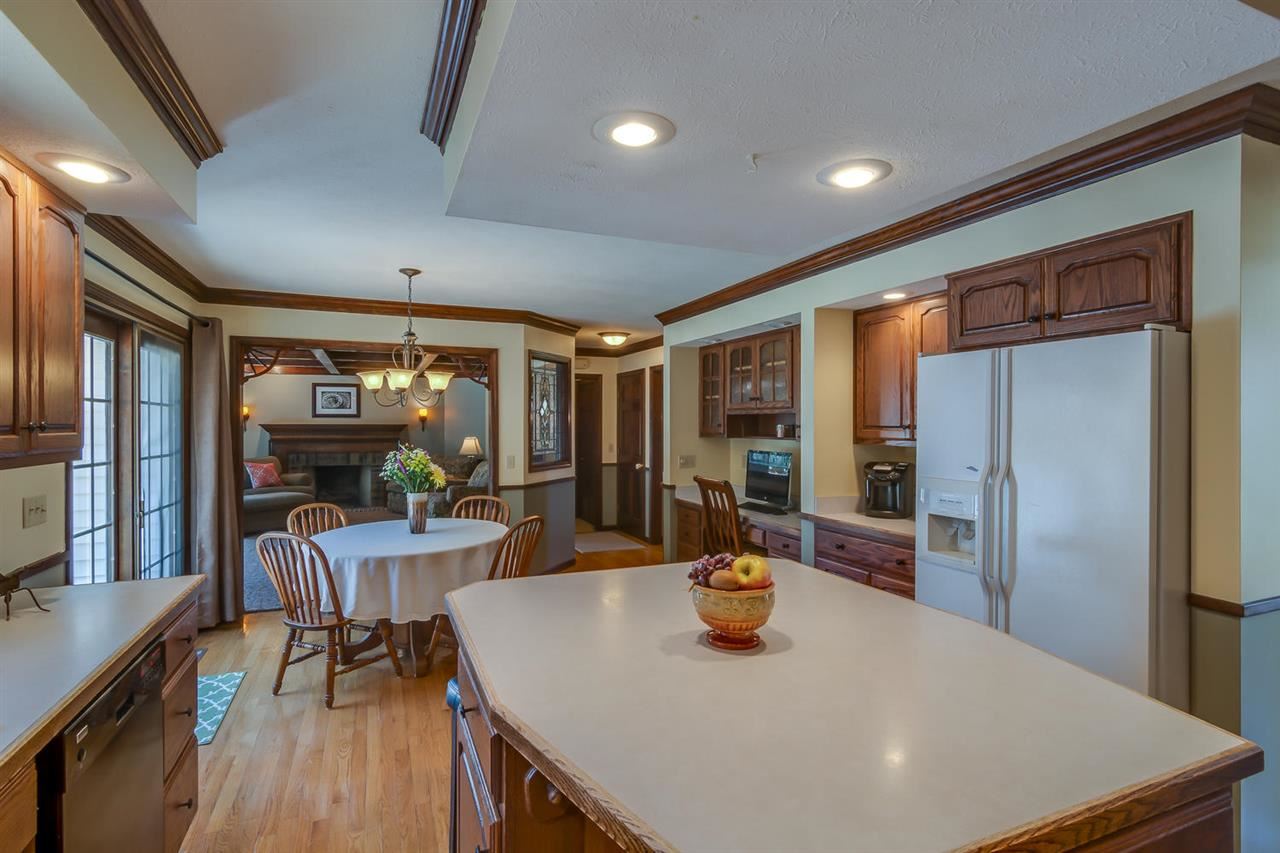 15744 Fieldcrest, Granger, IN 46530 photo 10