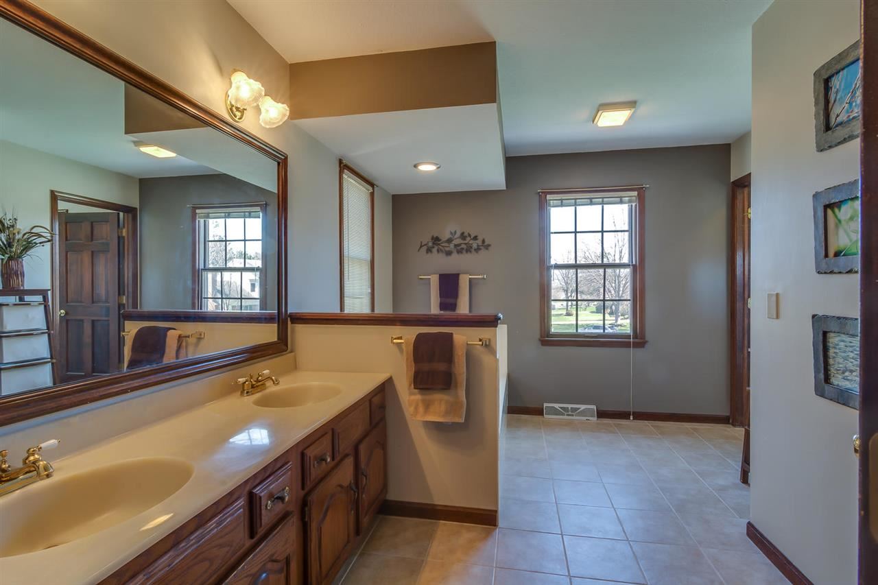 15744 Fieldcrest, Granger, IN 46530 photo 19