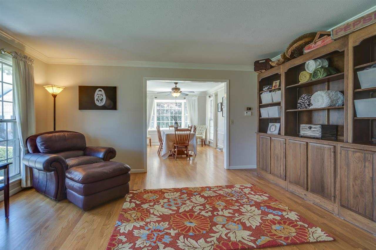 15744 Fieldcrest, Granger, IN 46530 photo 6