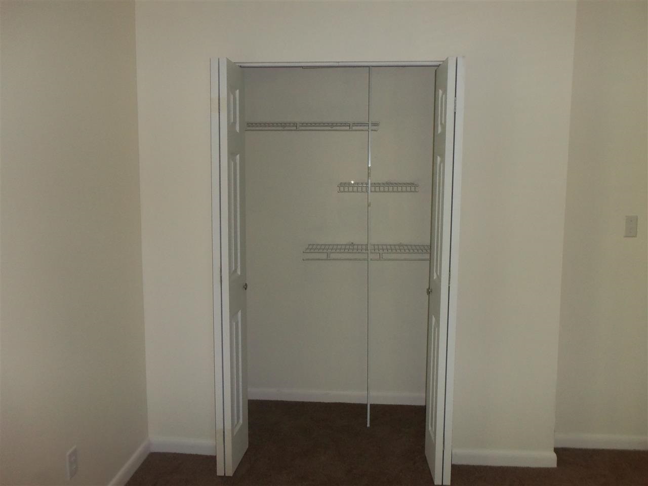 204 W Maple St, Washington, IN 47501 photo 8