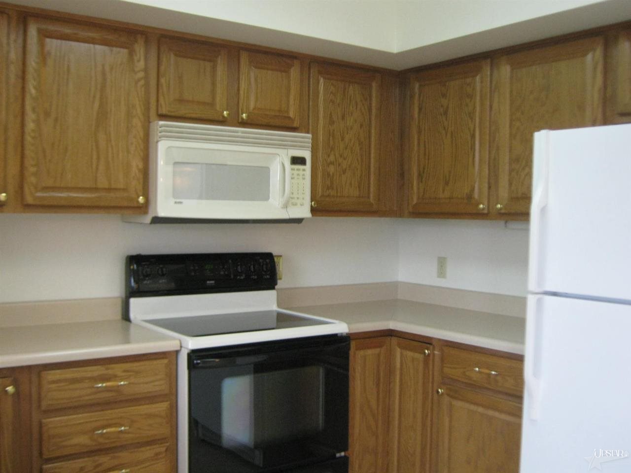 906 Prairie Ln, Ossian, IN 46777 photo 7