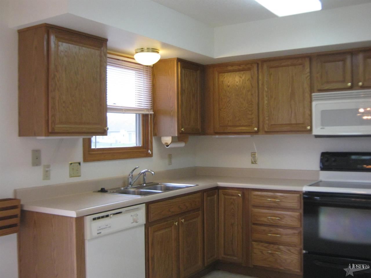 906 Prairie Ln, Ossian, IN 46777 photo 6