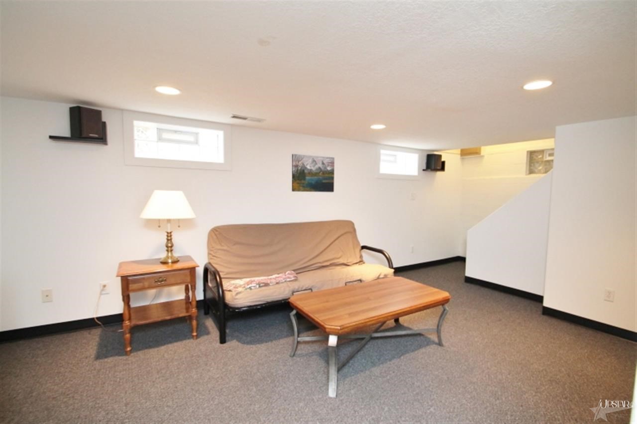 4401 Pembroke Ln, Fort Wayne, IN 46807 photo 27