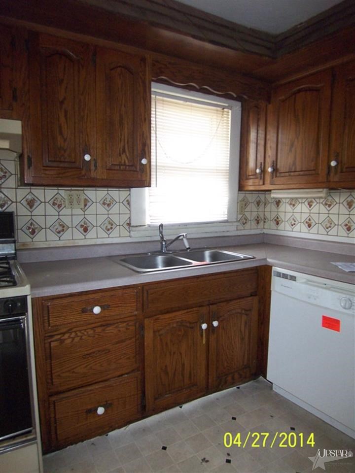 4821 Lafayette St, Fort Wayne, IN 46806 photo 8