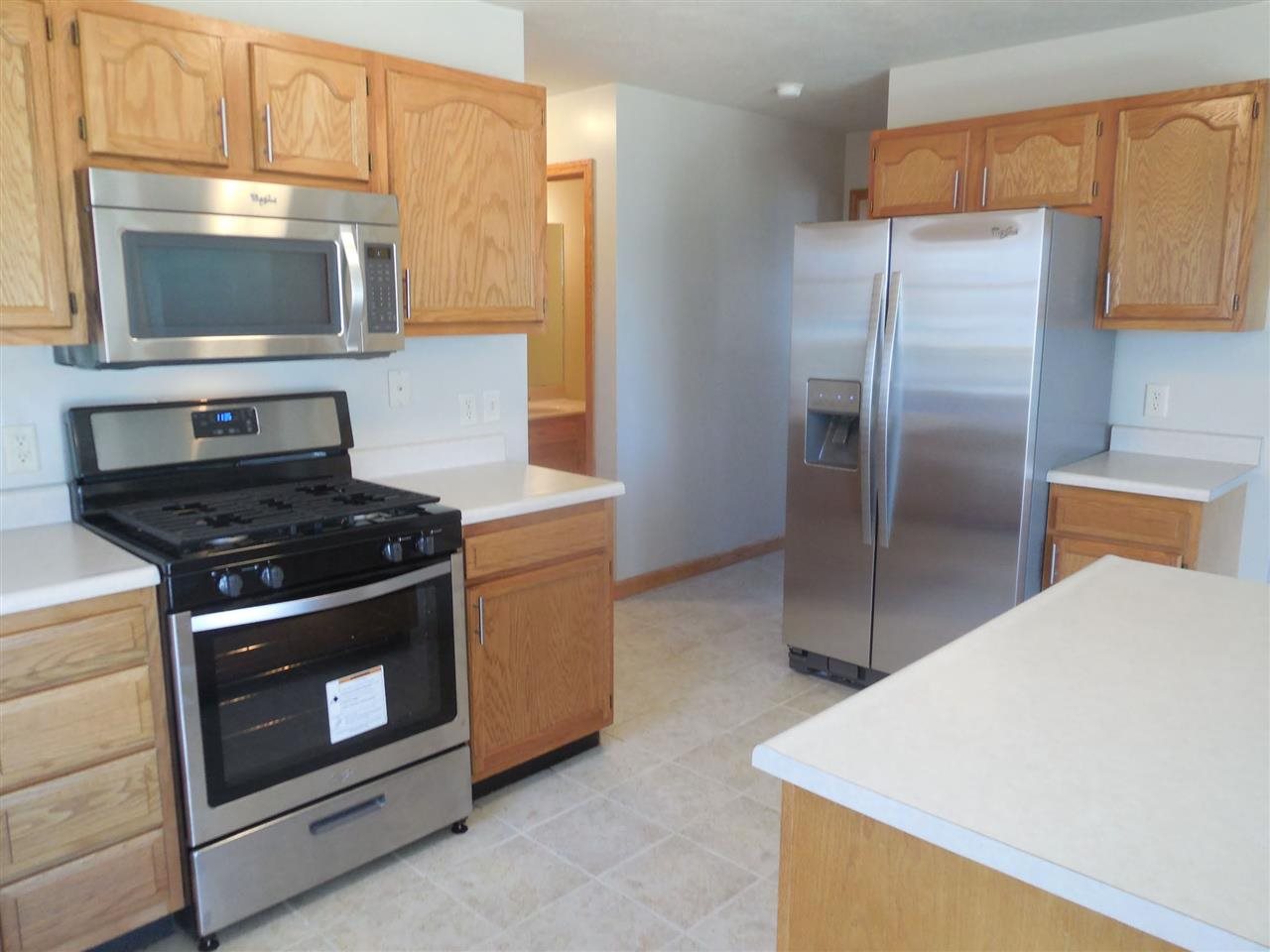 705 Roland Ct, South Bend, IN 46601 photo 3