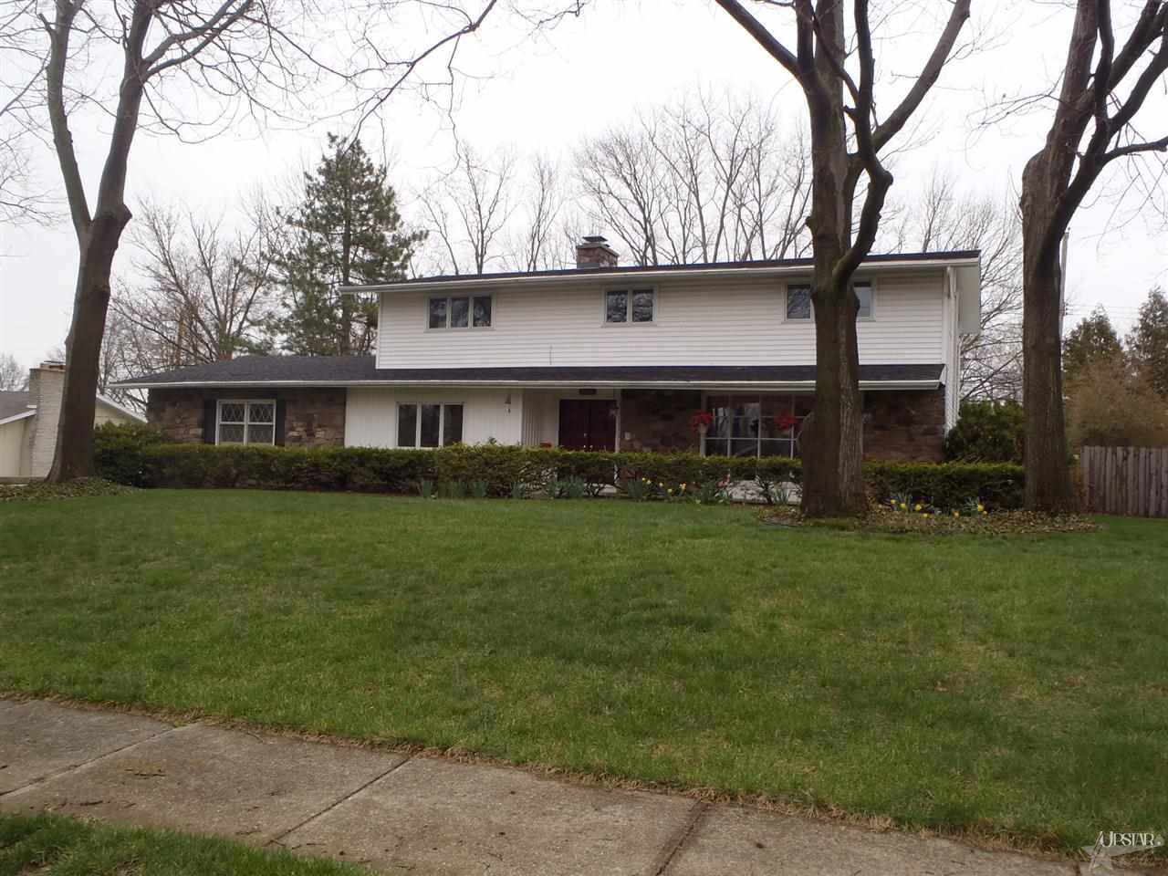 5616 Northcrest Dr, Fort Wayne, IN 46825 photo 1