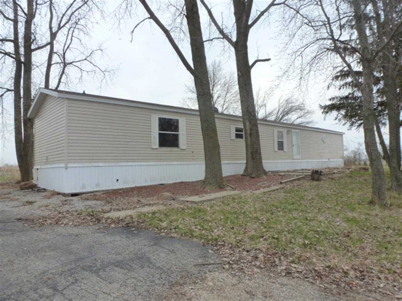 10848 S 750 W, Akron, IN 46910 photo 1