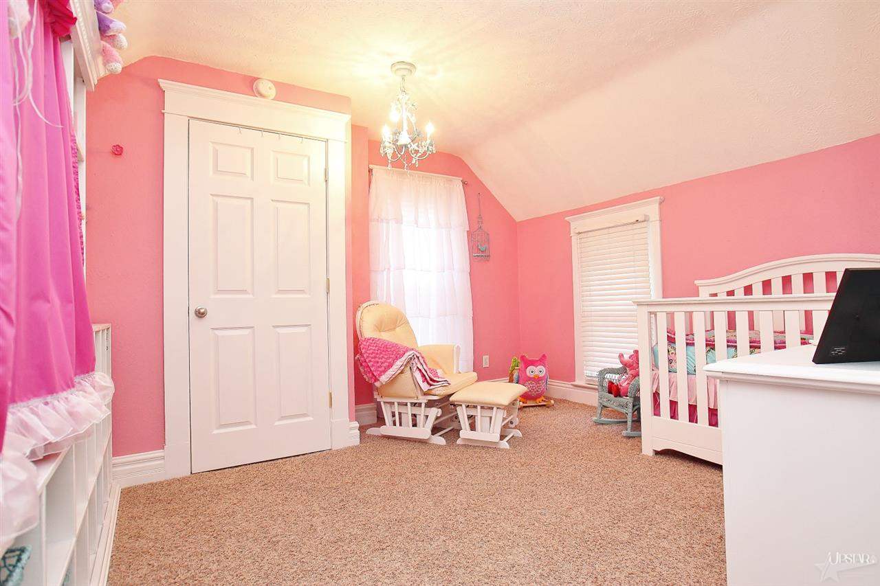 307 E Hazel St, Albion, IN 46701 photo 12