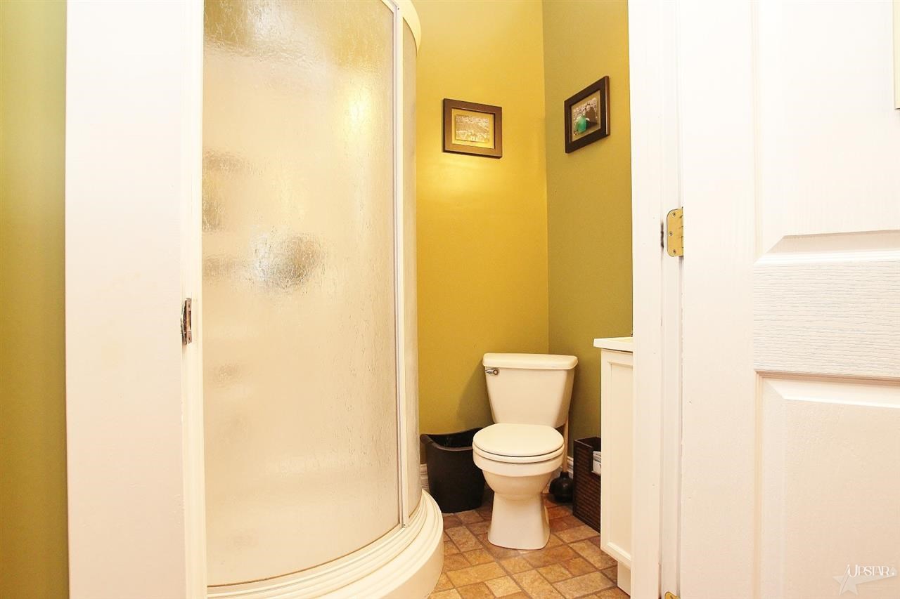 307 E Hazel St, Albion, IN 46701 photo 13