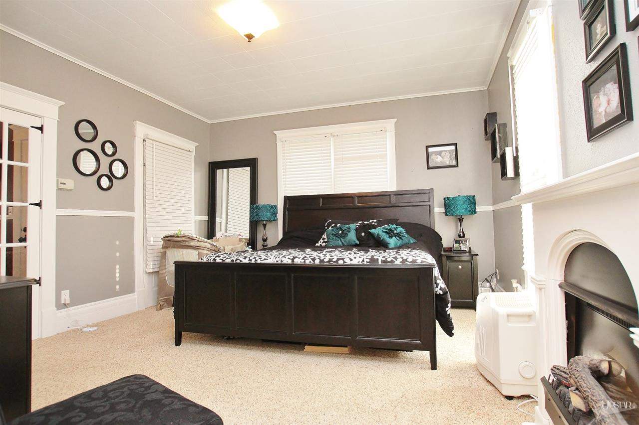 307 E Hazel St, Albion, IN 46701 photo 10
