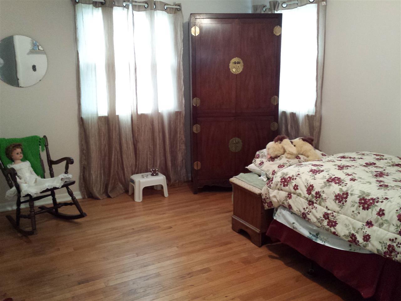 421 N Wilson St, Fairmount, IN 46928 photo 24