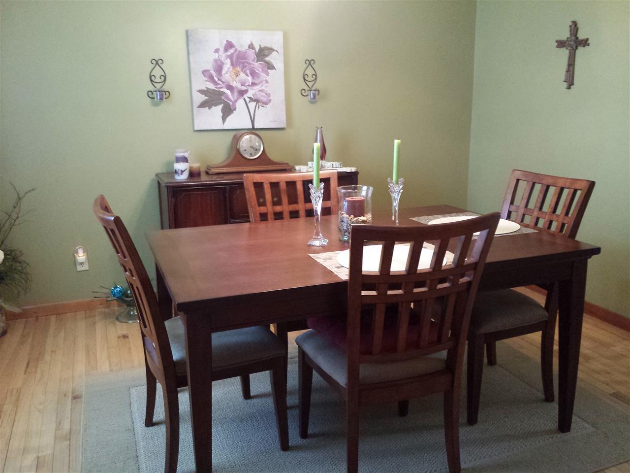 421 N Wilson St, Fairmount, IN 46928 photo 11