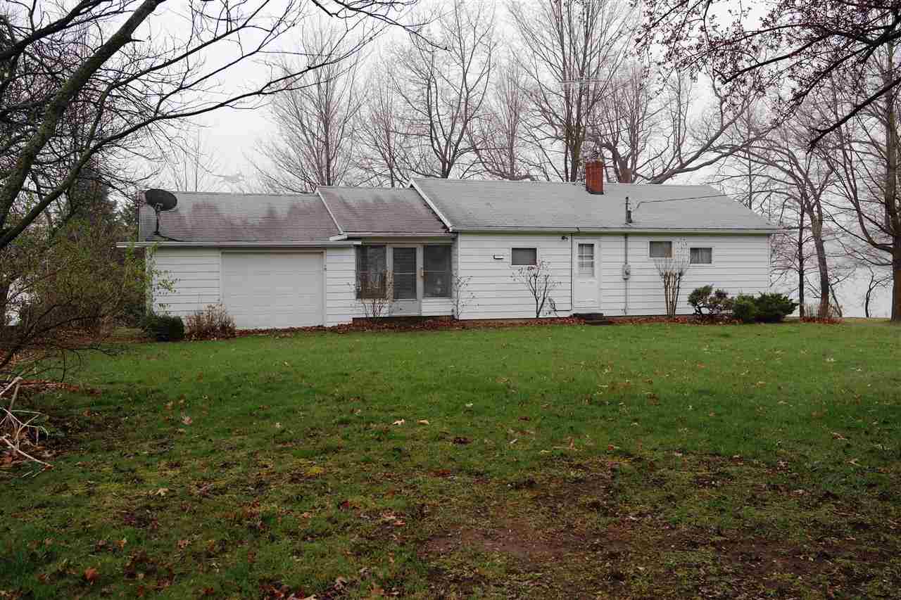 1660 W 635 N, Howe, IN 46746 photo 2
