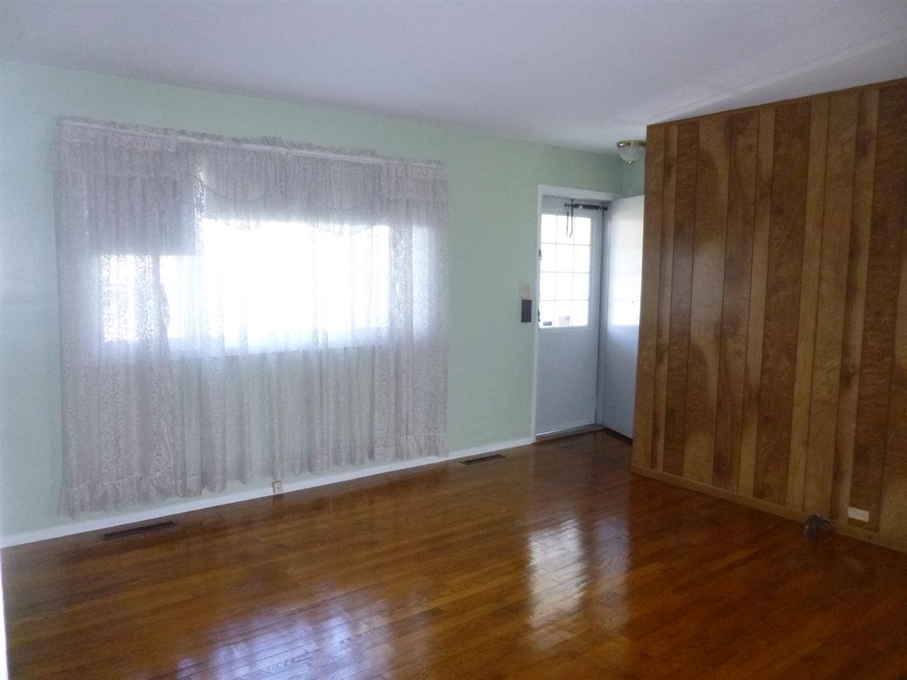 5122 Ford St, South Bend, IN 46619 photo 2