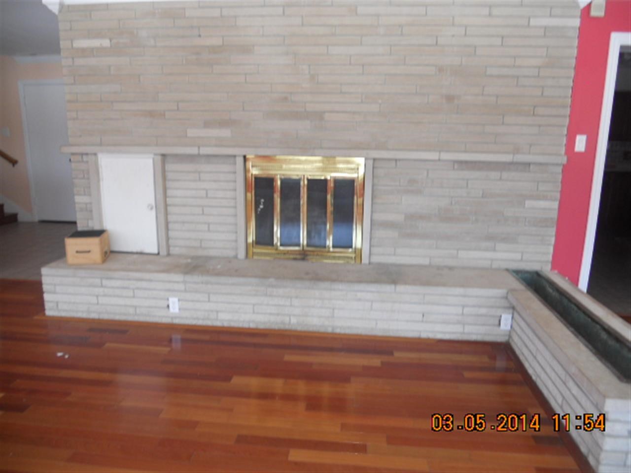 9601 Petersburg Rd, Evansville, IN 47725 photo 4