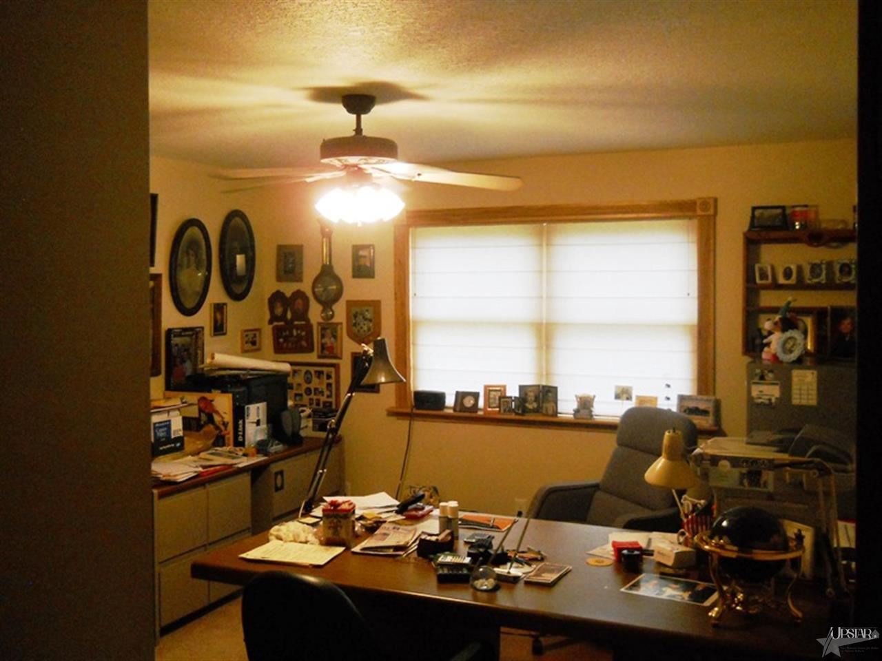 524 Adams St, Decatur, IN 46733 photo 16