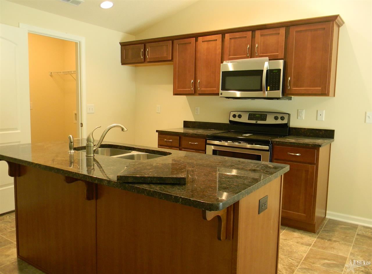 7802 Edisto Dr, New Haven, IN 46774 photo 13