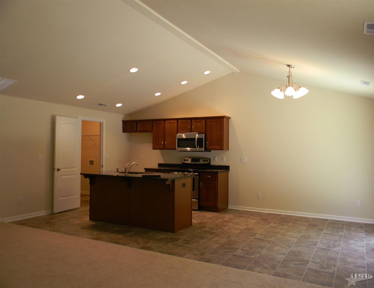 7802 Edisto Dr, New Haven, IN 46774 photo 9
