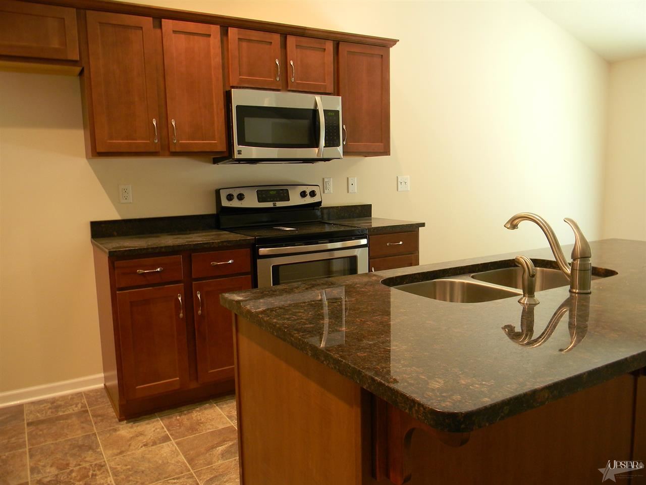 7802 Edisto Dr, New Haven, IN 46774 photo 10
