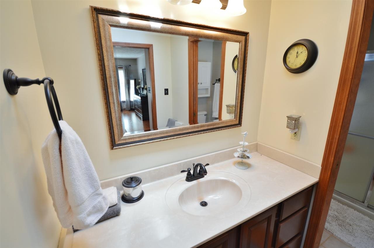 108 Pineview Ln, Lafayette, IN 47905 photo 5