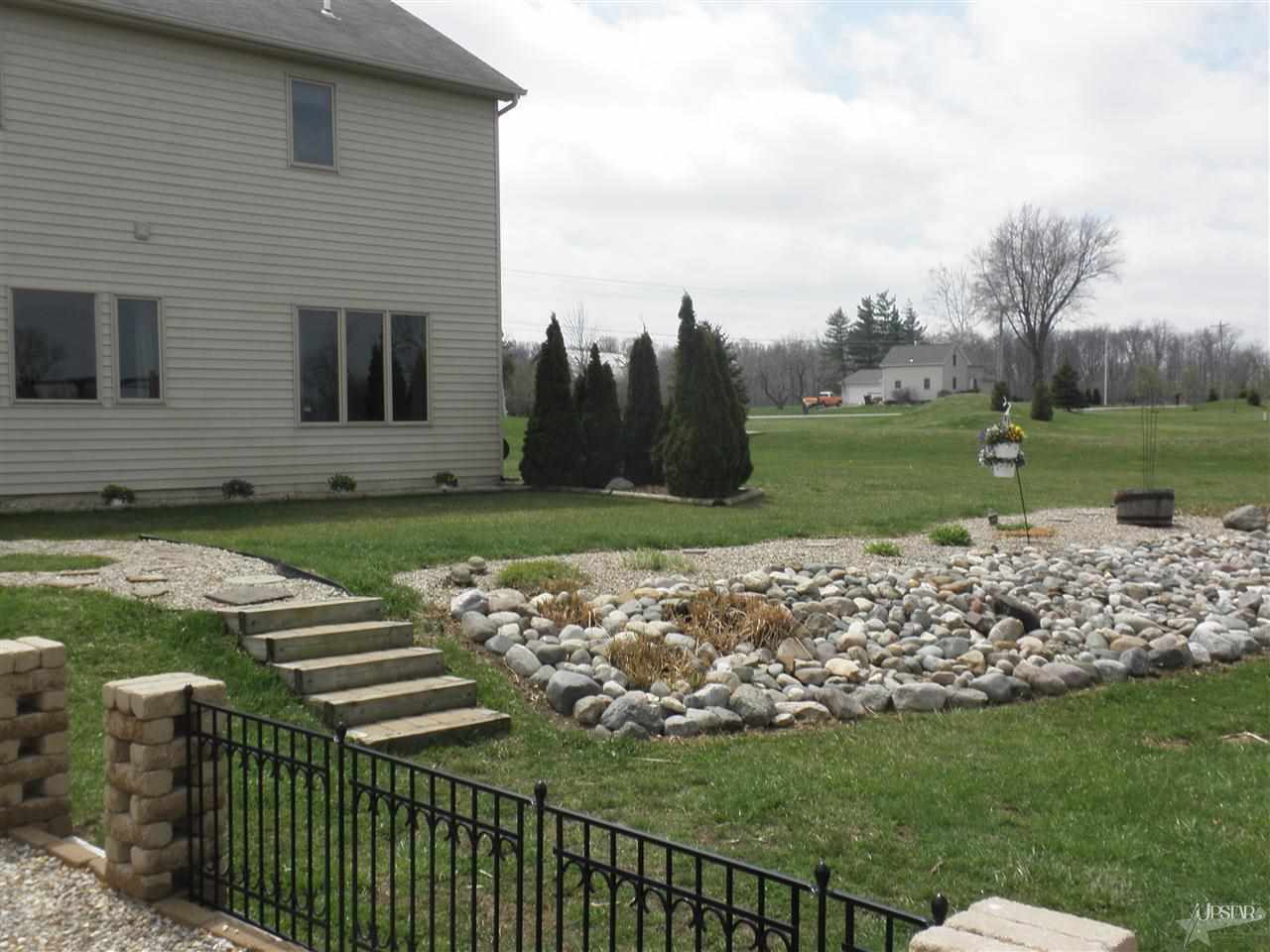 12412 Kress Rd, Roanoke, IN 46783 photo 2